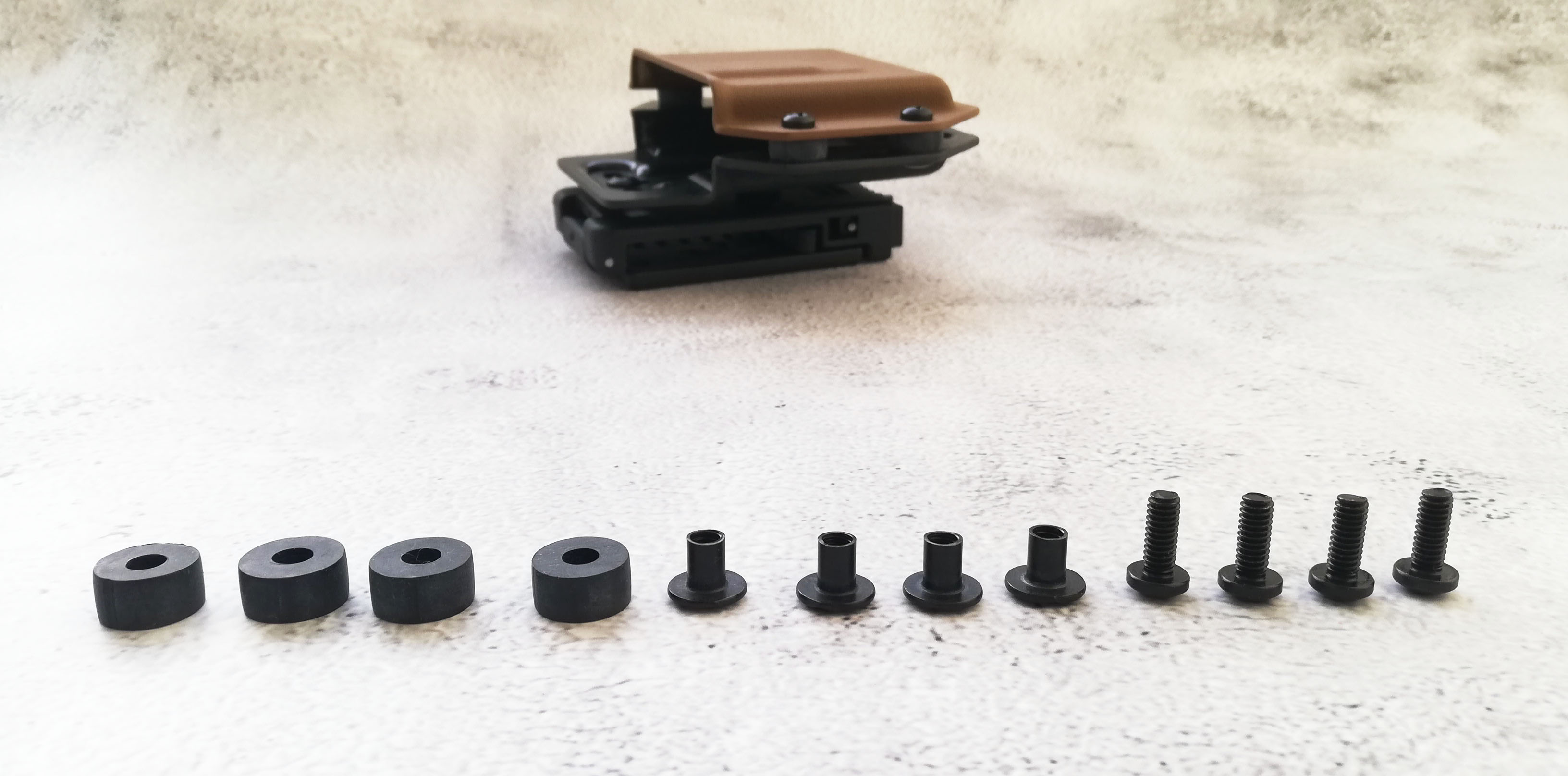 promo šrouby svoru SPORT-TACTICAL RIFLE MAG 01.jpg